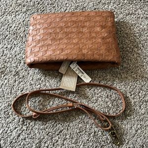 Madewell puff crossbody woven in camel